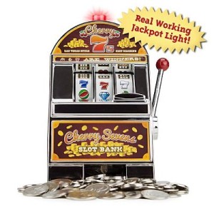 cherry-seven-toy-slot-machine